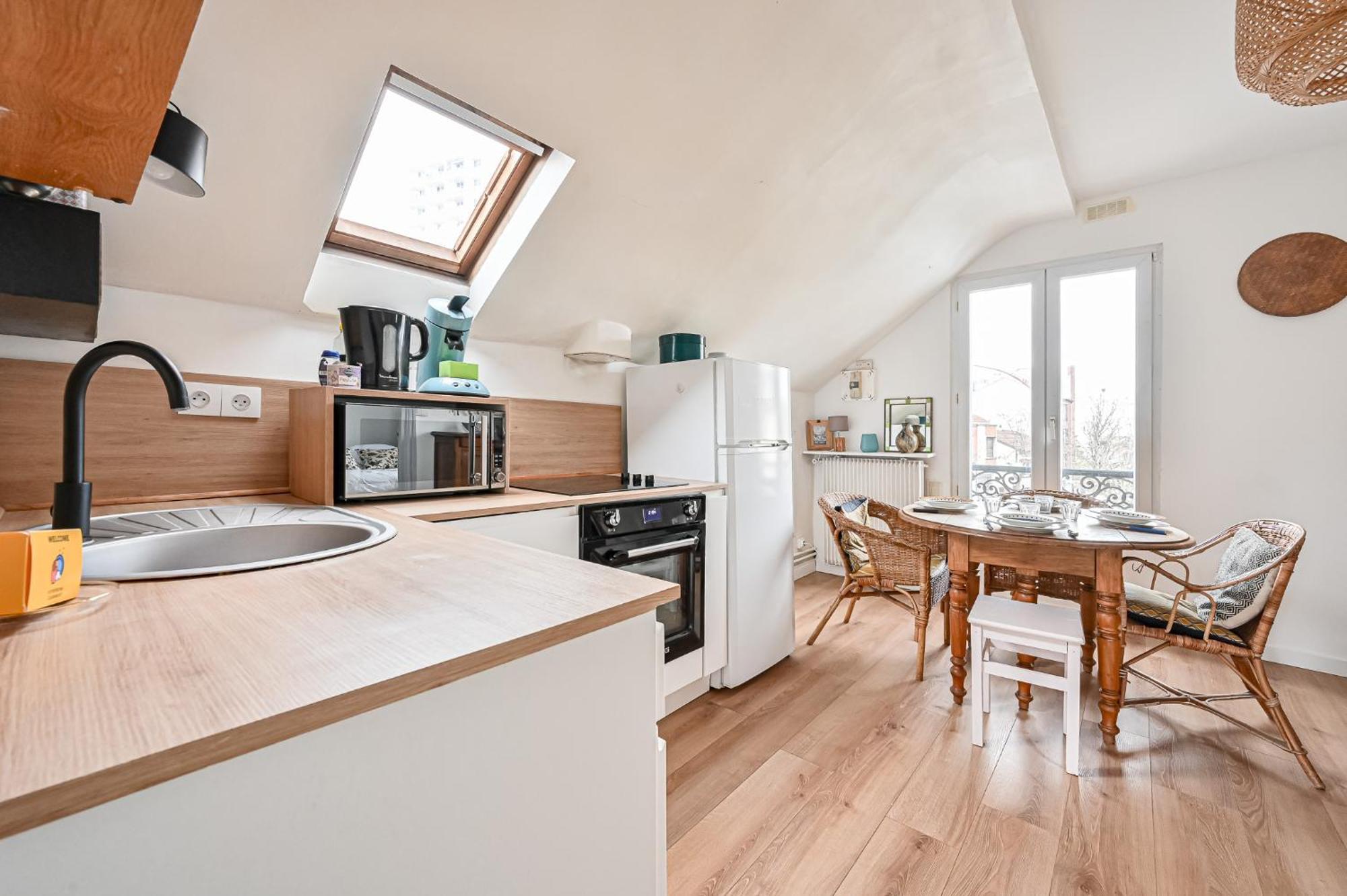Le Splendide - Paris - Metro - 4 Personnes Apartment Les Lilas Exterior photo
